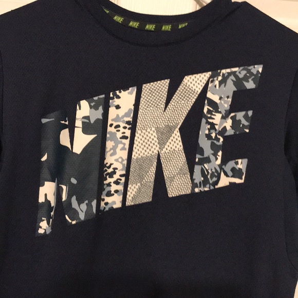 Boys T-shirt - Picture 2 of 2